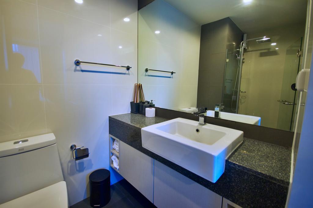 Appartement 6Th Avenue Surin By Risa Extérieur photo